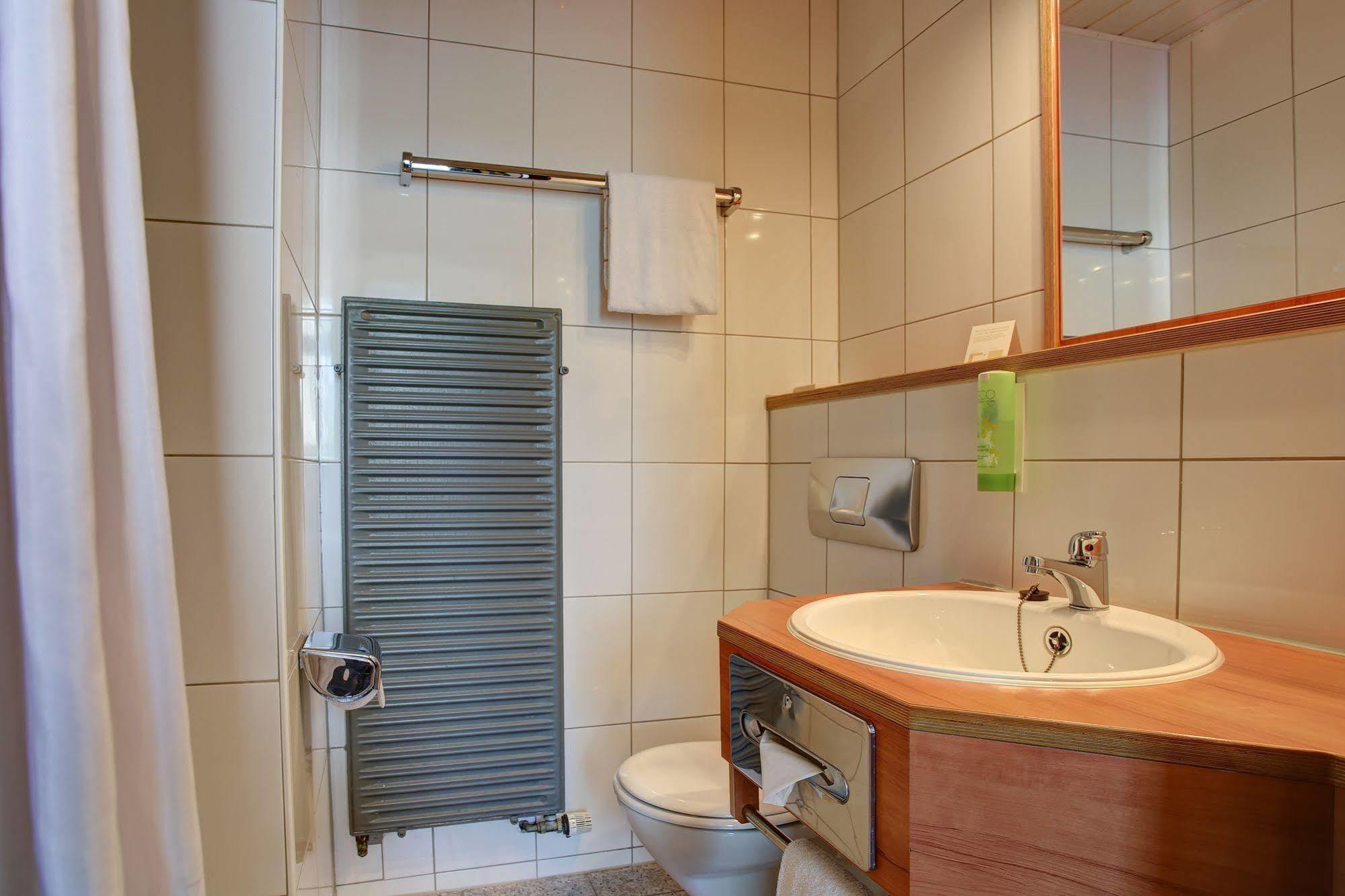 Trip Inn Hotel Blankenburg Karlsruhe Kültér fotó