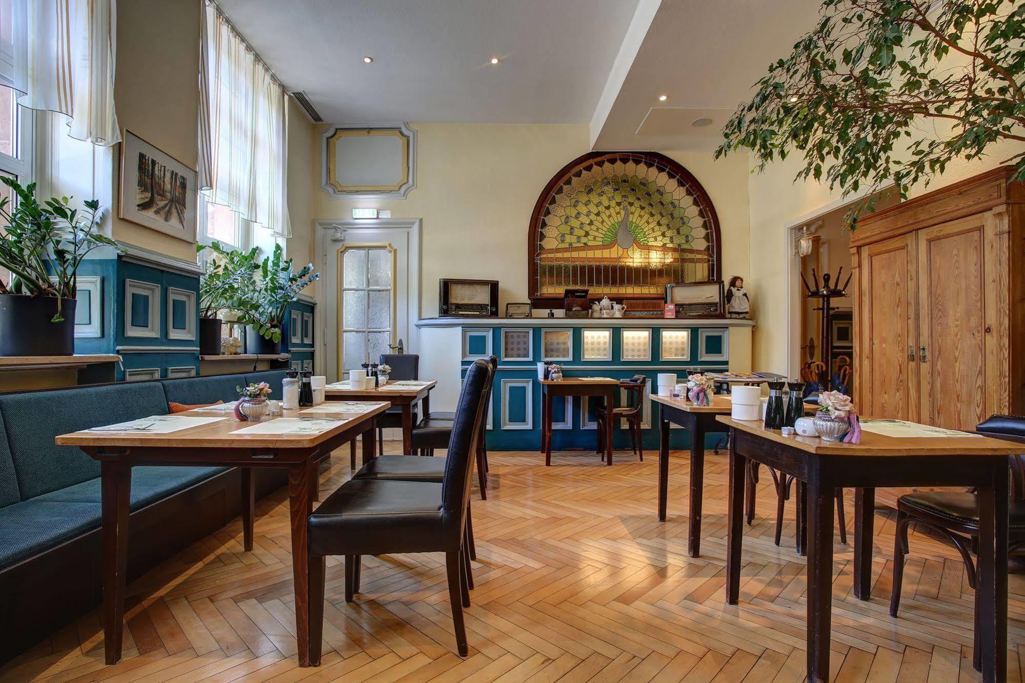Trip Inn Hotel Blankenburg Karlsruhe Kültér fotó